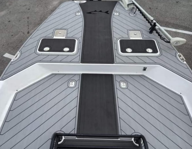 Custom Boat Decking Options